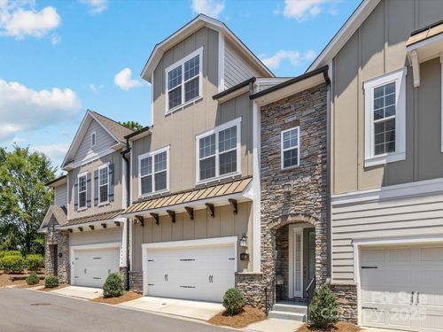 9106 Catherine Woods Pl, Charlotte, NC, 28277-4862 | Card Image
