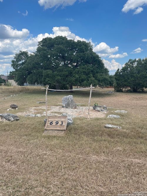 693 Private Road 1514, Bandera, TX, 78003-4763 | Card Image