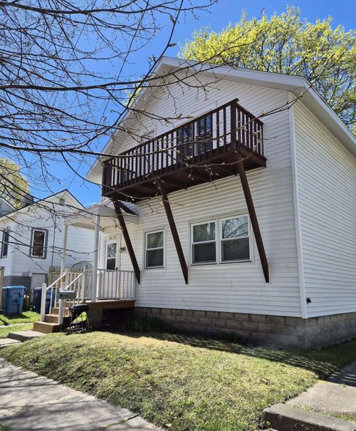 b-212 Sycamore St, Manistee, MI, 49660-1760 | Card Image
