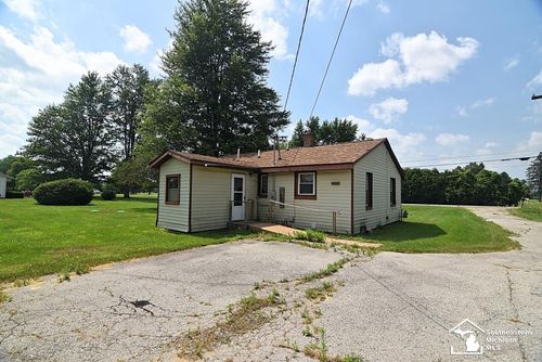 13493 Dixon Rd, Dundee, MI, 48131-9721 | Card Image