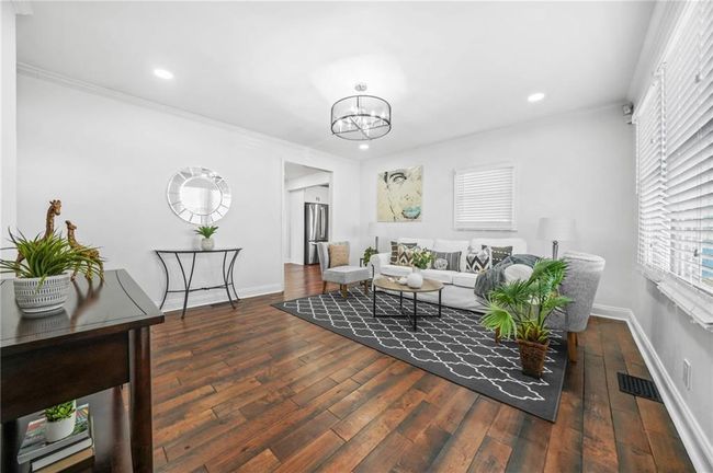 1092 Donnelly Ave Sw, House other with 3 bedrooms, 3 bathrooms and null parking in Atlanta GA | Image 8