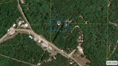 186 County Road 2102, Eureka Springs, AR, 72632-9837 | Card Image