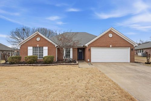 3630 Aspen Cir, Conway, AR, 72034-3352 | Card Image