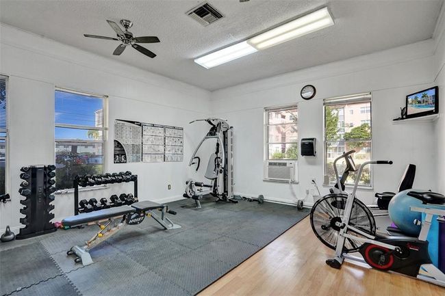 APT-107 - 2831 Somerset Dr, Condo with 1 bedrooms, 1 bathrooms and null parking in Lauderdale Lakes FL | Image 27