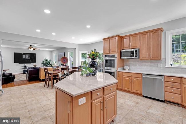 10713 Monocacy Way, House other with 6 bedrooms, 6 bathrooms and null parking in MANASSAS VA | Image 15