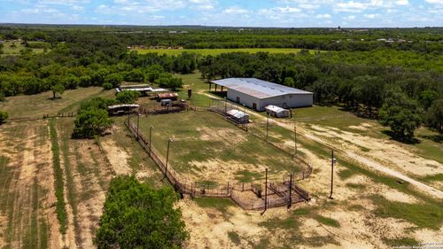 11224 Atkins Rd, Atascosa, TX, 78002-5136 | Card Image