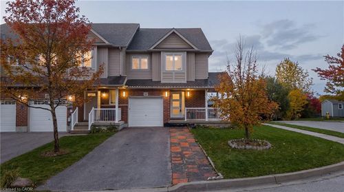 147 Kemp Crescent, Guelph, ON, N1E0K1 | Card Image