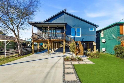 214 S Y St, La Porte, TX, 77571-6659 | Card Image