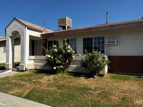 1416 E 11th St, Bakersfield, CA, 93307-1237 | Card Image