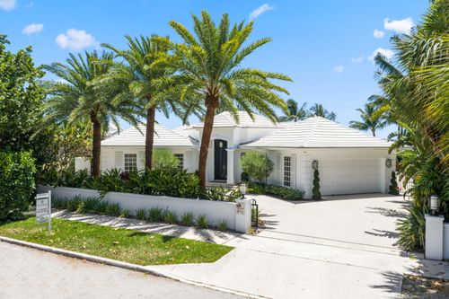 2204 Notre Dame Dr, Lake Worth Beach, FL, 33460-6355 | Card Image