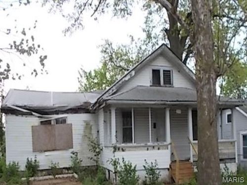 3910 Council Grv, Saint Louis, MO, 63120-1205 | Card Image