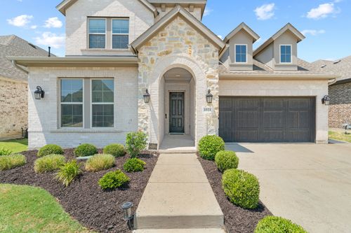 1521 Moss Trail Ct, Argyle, TX, 76226-2846 | Card Image