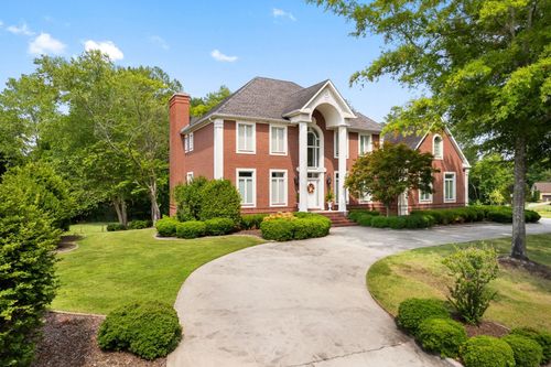 201 Riverwood Dr, Florence, AL, 35634-2073 | Card Image