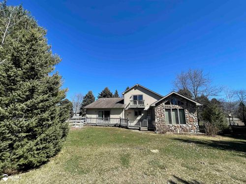 1950 Sunrise Dr, Greenbush, MI, 48738-9680 | Card Image