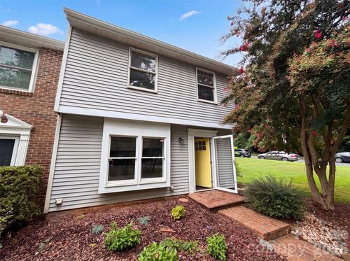 0-1500 Waybridge Ln, Charlotte, NC, 28210-5700 | Card Image