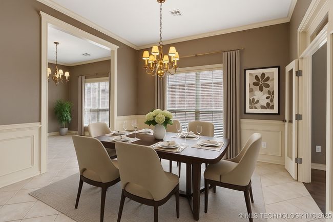 Virtually Staged Dining Area | Image 4