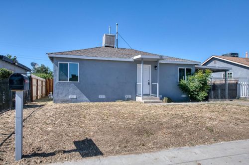 1017 E Vine Ave, Fresno, CA, 93706-5303 | Card Image