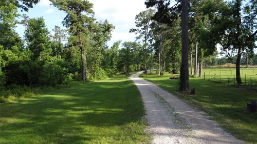 856 State Highway 150, New Waverly, TX, 77358-3876 | Card Image