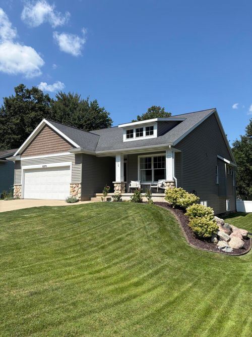 5373 Meadow Run Drive Sw, Wyoming, MI, 49509 | Card Image