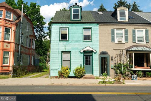58-56-58 N Main St, LAMBERTVILLE, NJ, 08530-1726 | Card Image