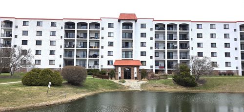 412-375 Plum Creek Dr, Wheeling, IL, 60090-6348 | Card Image