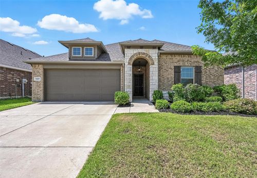 5019 Flanagan Dr, Forney, TX, 75126-1904 | Card Image
