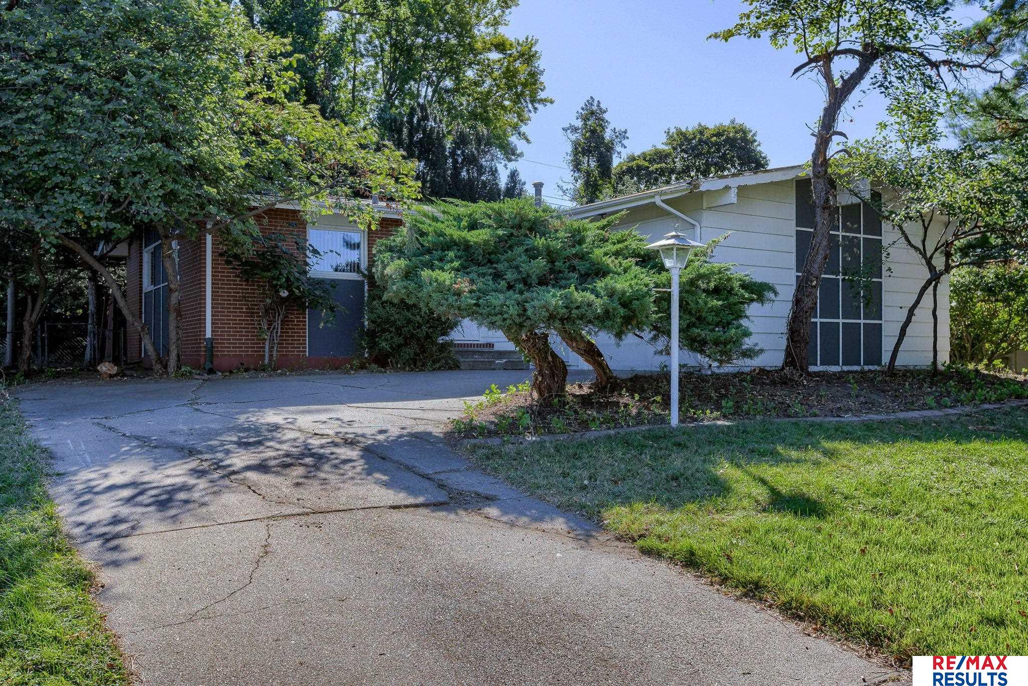 86th St, Omaha, NE 68134