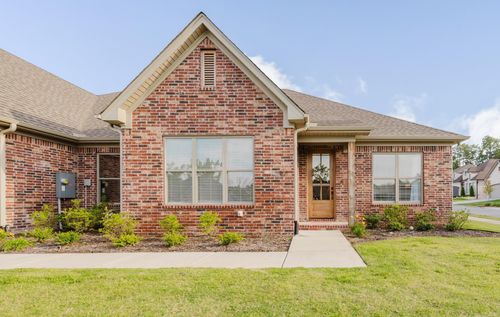 101 Edgewood Circle, Little Rock, AR, 72223-4970 | Card Image