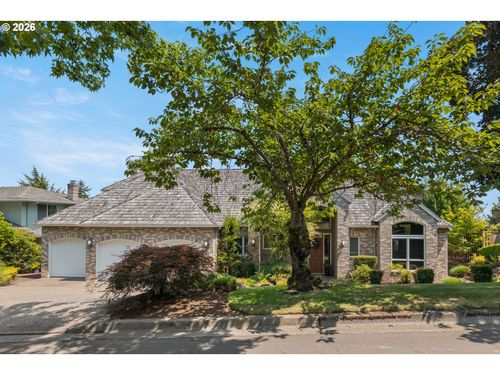 17485 Brookhurst Dr, Lake Oswego, OR, 97034-5091 | Card Image