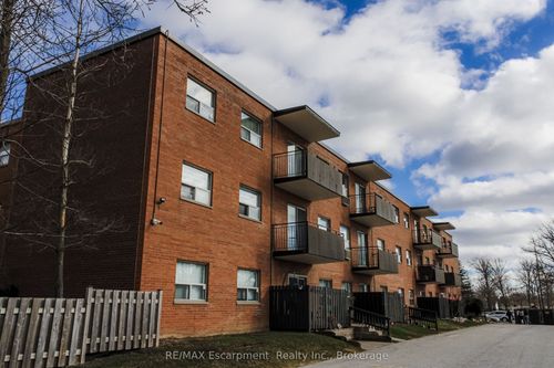 203-485 Thorold Road, Welland, ON, L3C3X1 | Card Image