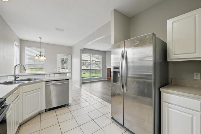 7845 Orland Park Cir, House other with 4 bedrooms, 3 bathrooms and null parking in Fort Worth TX | Image 11