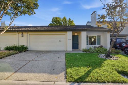 4271 Ponce Dr, Palo Alto, CA, 94306-4633 | Card Image