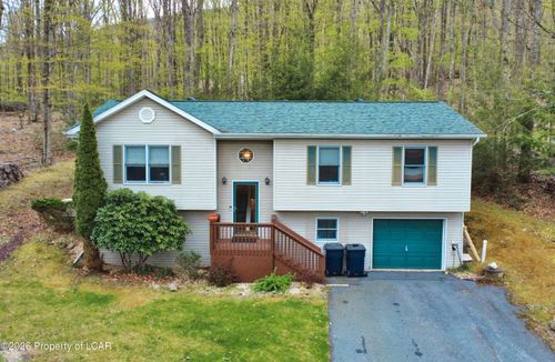 59 Edge Rock Dr, DRUMS, PA, 18222-1004 | Card Image