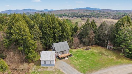 31 Maxfield Rd, Fairfax, VT, 05454-9588 | Card Image