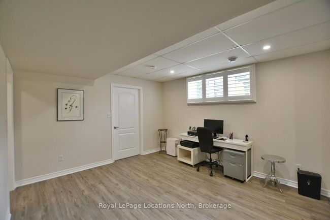 16 Starboard Cir, House other with 3 bedrooms, 3 bathrooms and 2 parking in Wasaga Beach ON | Image 35