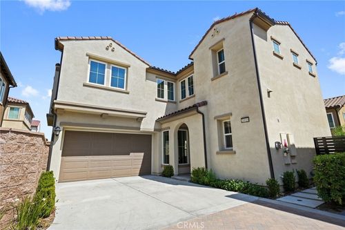 20810 W Acorn Cir, Porter Ranch, CA, 91326-4944 | Card Image