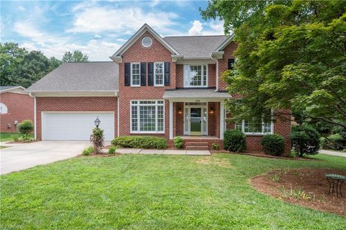 1227 Foxfire Dr, Greensboro, NC, 27410-3253 | Card Image