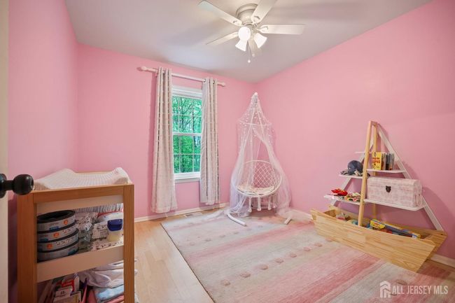 297 Constitution Cir, Townhouse with 3 bedrooms, 3 bathrooms and null parking in North Brunswick NJ | Image 13