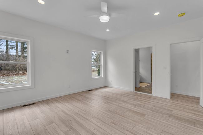 235 Steves Scenic Dr, House other with 3 bedrooms, 3 bathrooms and null parking in Horton MI | Image 52