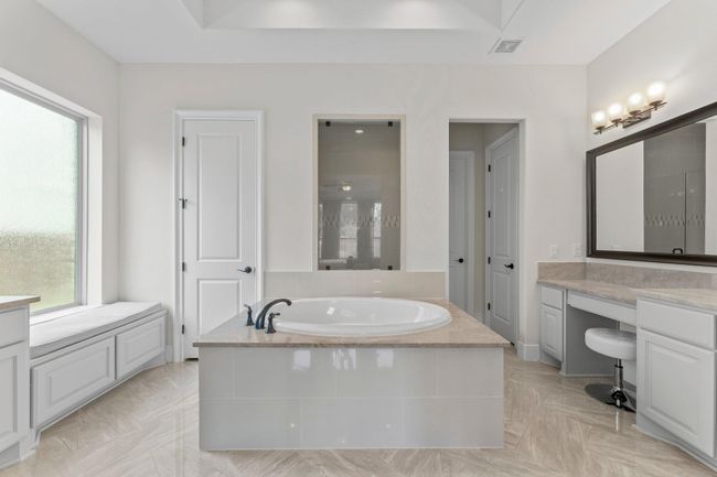 4038 Sabine Valley Trl, House other with 5 bedrooms, 5 bathrooms and 3 parking in Spring TX | Image 15
