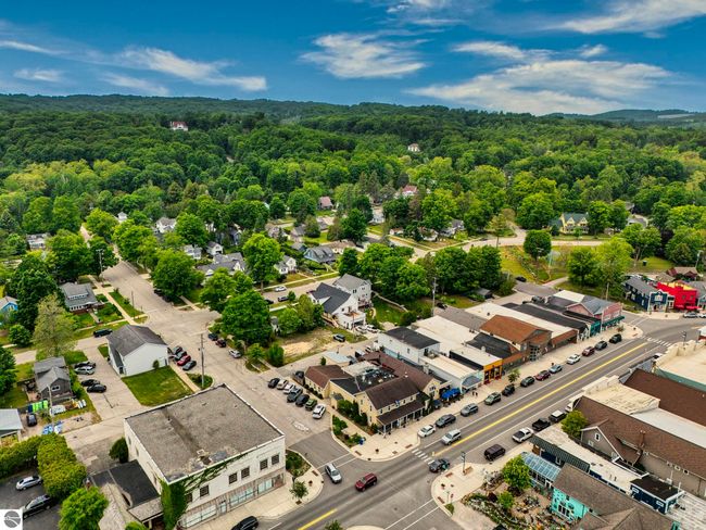 112 W Madison Ave, Home with 0 bedrooms, 0 bathrooms and null parking in Suttons Bay MI | Image 5