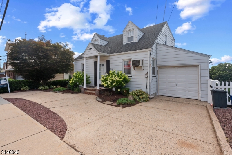 Residential in Wood-Ridge Boro 3