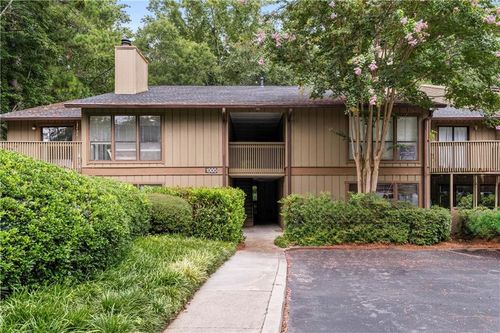 1004 Dunbar Dr, Atlanta, GA, 30338-6552 | Card Image