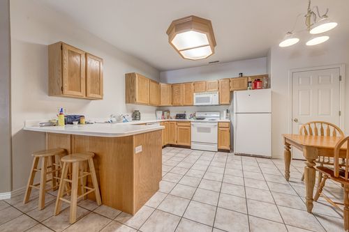 350-405 Belmont Pl, Provo, UT, 84606-7631 | Card Image