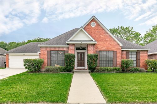 4905 Kerrville Dr, Corpus Christi, TX, 78413-6107 | Card Image
