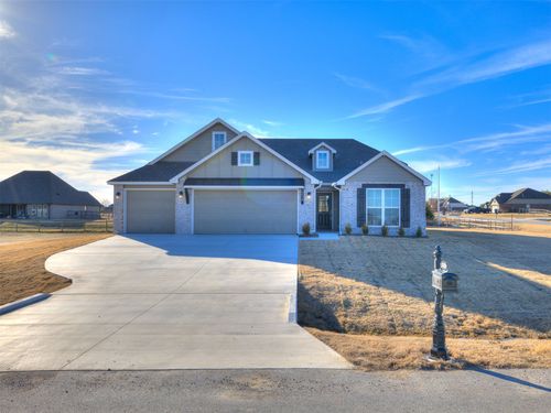 13538 N 60th East Ave, Collinsville, OK, 74021 | Card Image