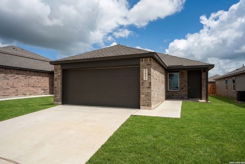 5653 Jasper Pl, San Antonio, TX, 78223-4904 | Card Image
