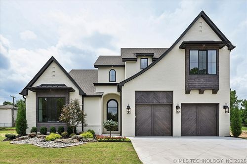 1226 E 30th St, Tulsa, OK, 74114-5209 | Card Image
