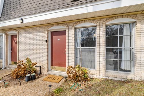 apt-144-2020 Continental Ave, TALLAHASSEE, FL, 32304-1706 | Card Image
