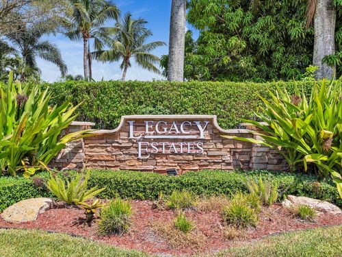 6419 Stonehurst Cir, Lake Worth, FL, 33467-7373 | Card Image